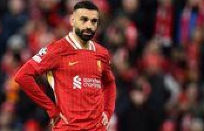 ديلي
      ميل:
      محمد
      صلاح
      يشعر
      بالغضب
      من
      إدارة
      ليفربول - نجوم مصر