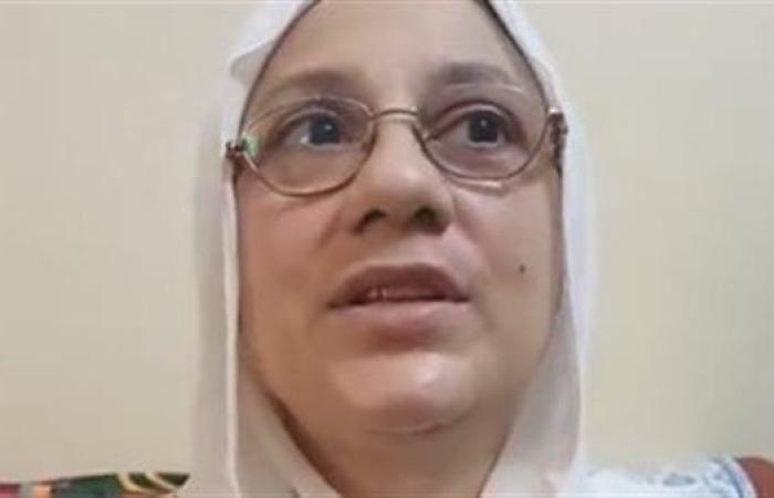 توفى
      زوجها
      وترك
      لها
      2
      من
      الأبناء..
      الأم
      المثالية
      ببورسعيد:
      جالي
      السرطان
      وكنت
      بشتغل
      عشان
      تعليم
      أولادي|بث
      مباشر - نجوم مصر